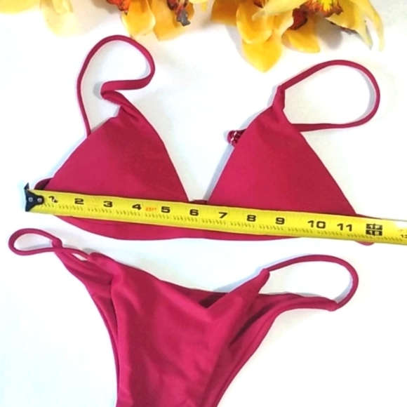 BURGUNDY TRIANGLE HI-CUT STRING BIKINI SET SIZE MD - Picture 8 of 8